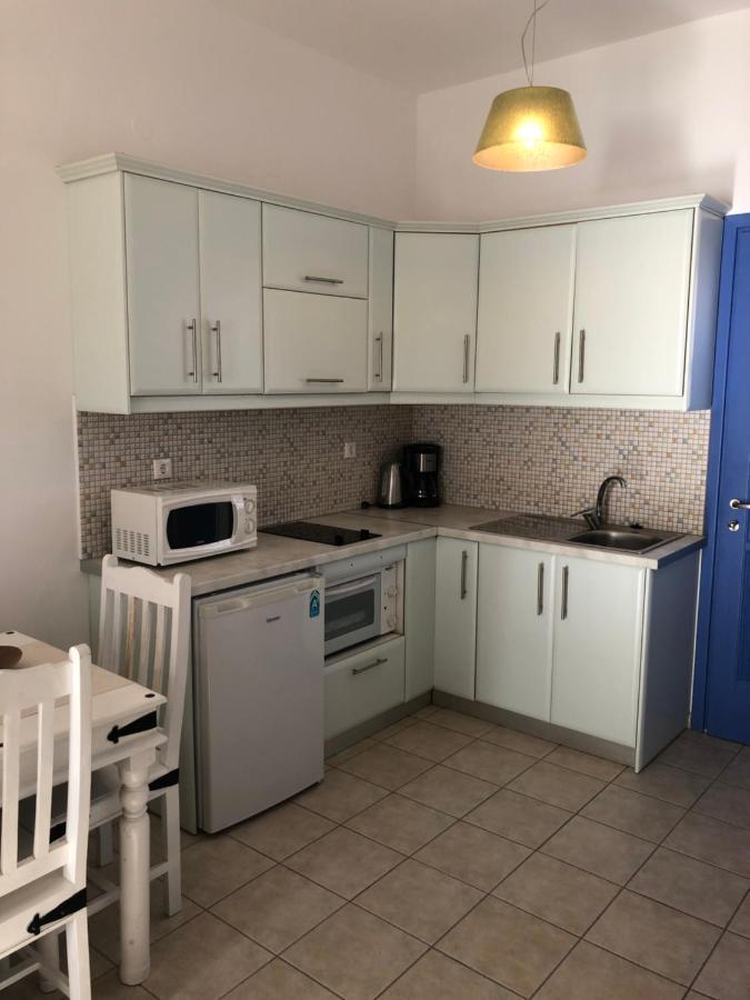 Studios Angela Port Lipsi Екстериор снимка